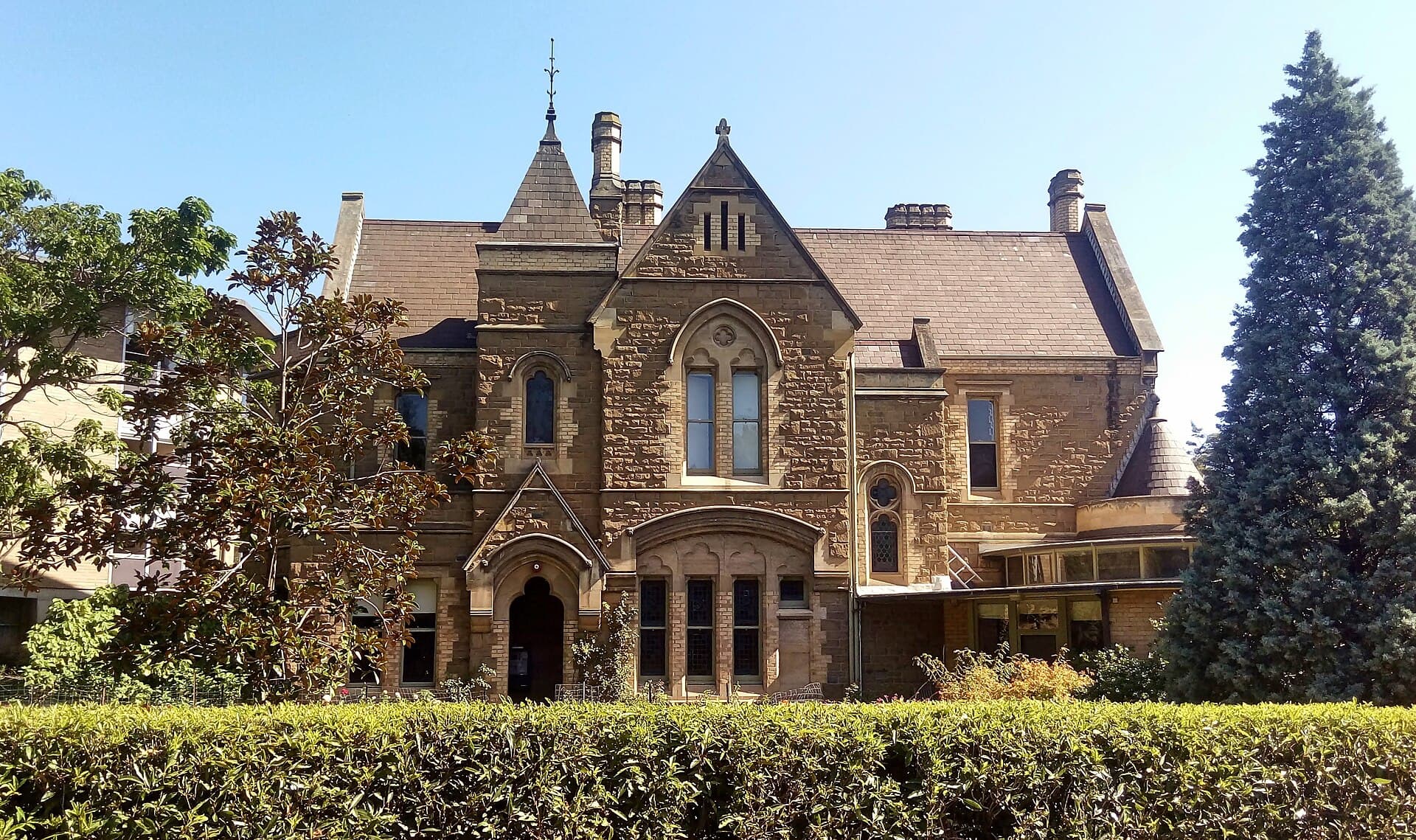 Sandstone and lawn at the University of Melbourne